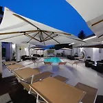 2 Borgo Di Garda