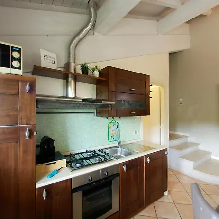 2 Borgo Di Garda Apartment Castel Venzago