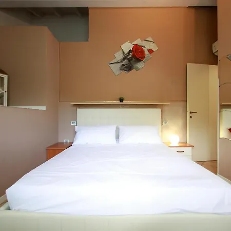 2 Borgo Di Garda Apartament